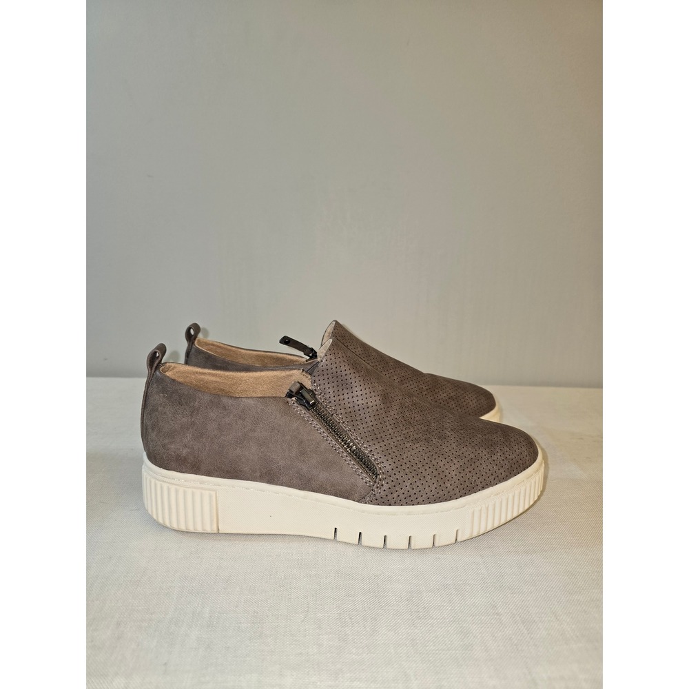 SOUL Naturalizer Womens Sneakers Brown Perforated Zip Slip On 8W Excellent